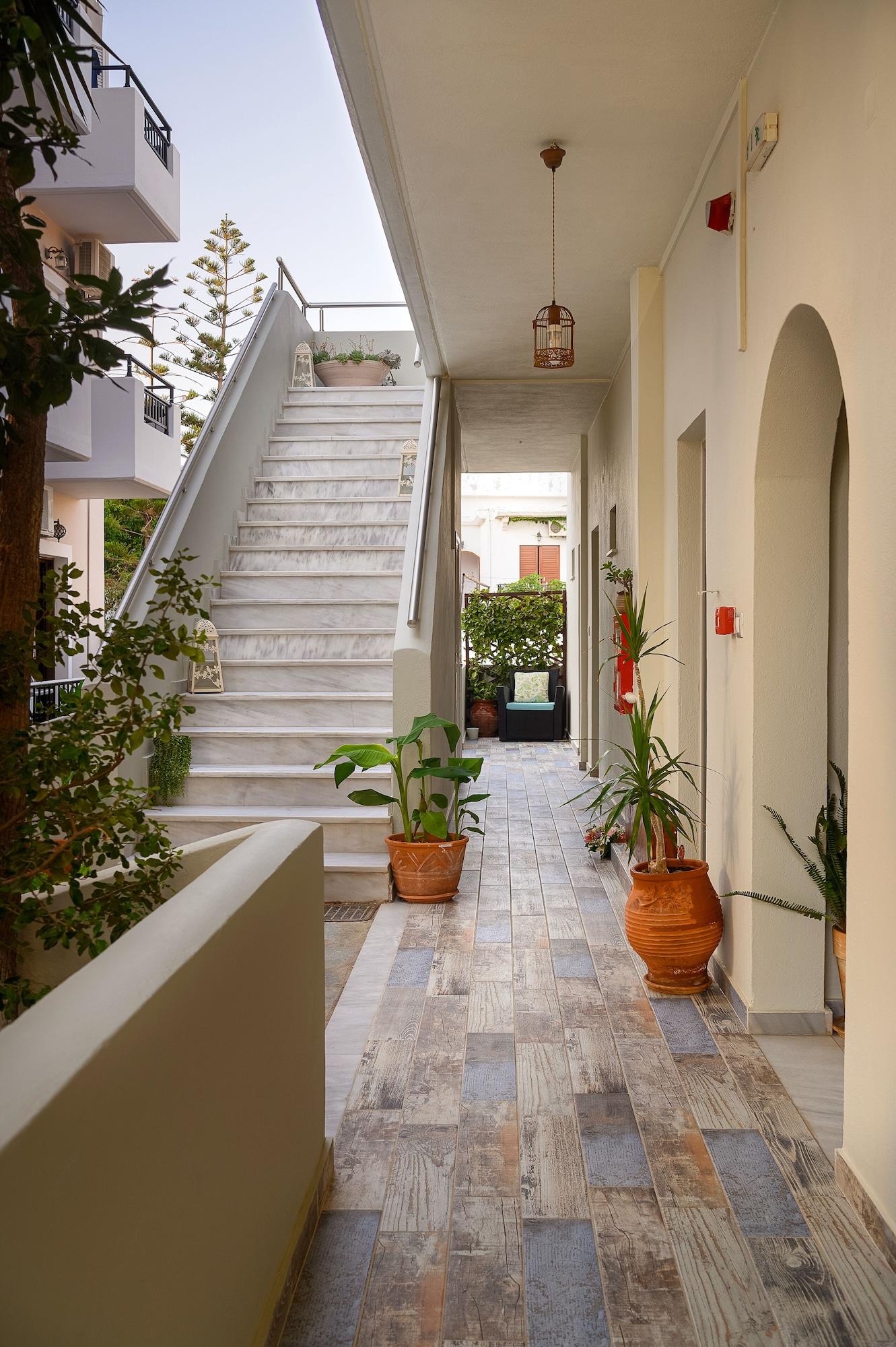 Avra Hotel Agia Galini Екстериор снимка
