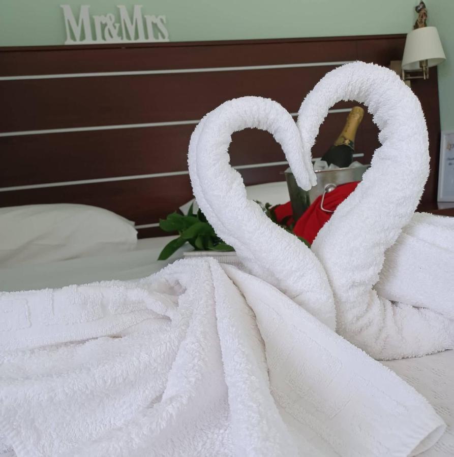 Avra Hotel Agia Galini Екстериор снимка