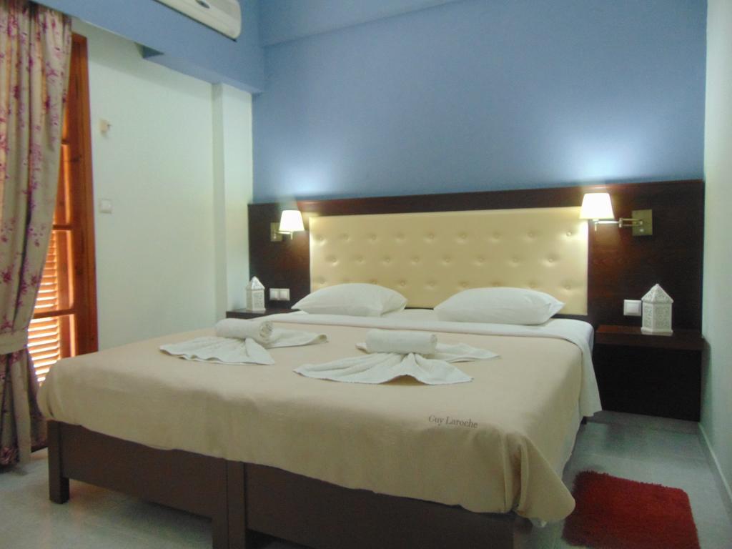 Avra Hotel Agia Galini Екстериор снимка